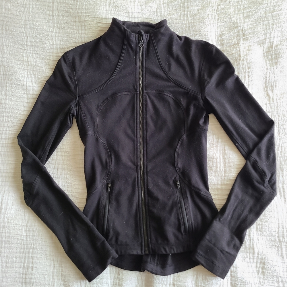 LULULEMON jacket